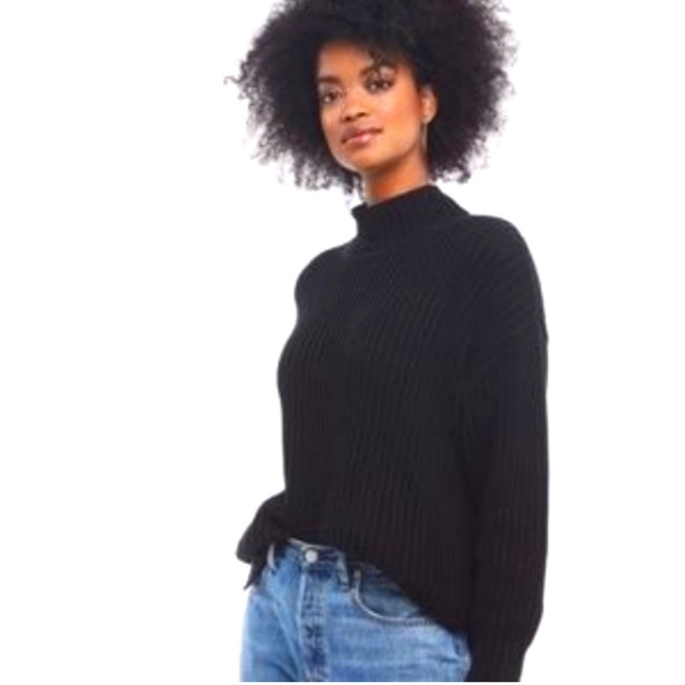 Able Rose Relaxed Sweater Tunic-S, Black
